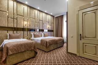 Отель Nardin Hotel Баку Стандартный трехместный номер-4