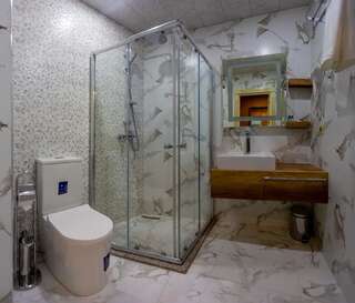 Отель Nardin Hotel Баку Стандартный двухместный номер с 2 отдельными кроватями-3